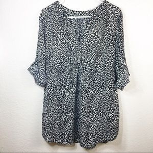 A Pea In The Pod Maternity Top